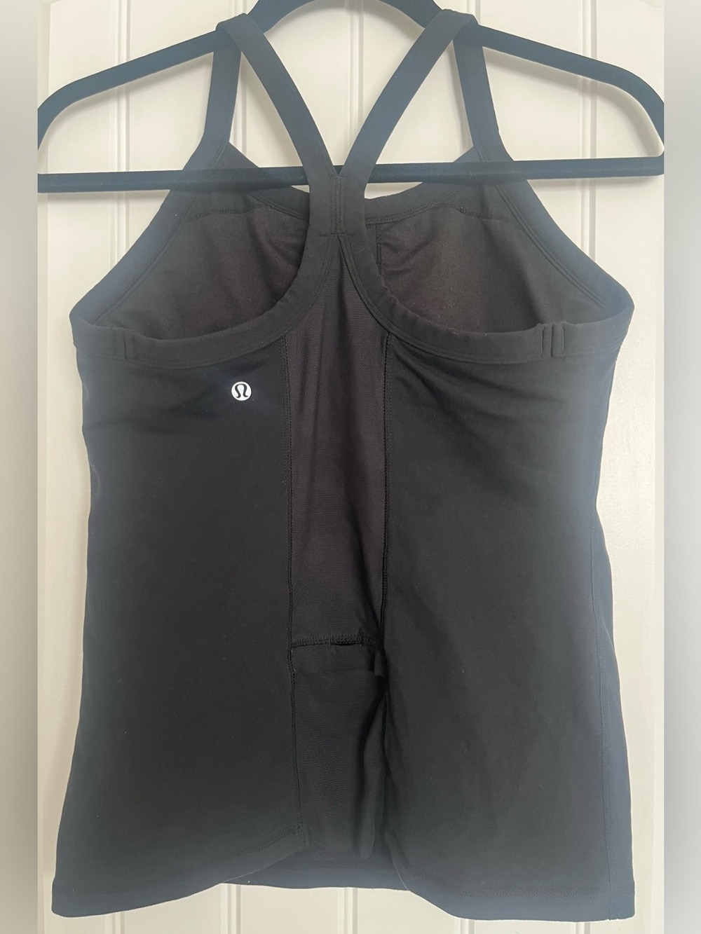 lululemon athletica Black Strappy Tank Top Size 8